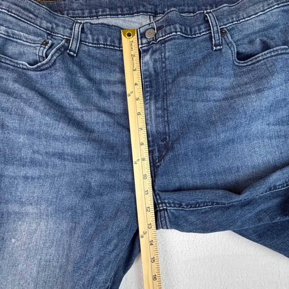 Levi's 541 Athletic Taper Jeans Mens 42x32 (41x30 ACTUAL) Blue Stretch Med. Wash